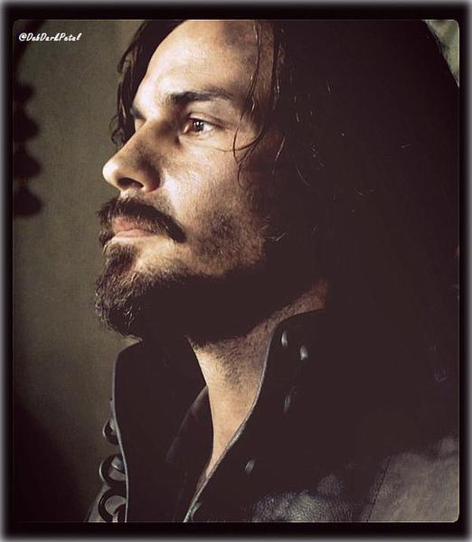 Swagger Inn Thread 101 - we're out & we're proud of our love for The Musketeers