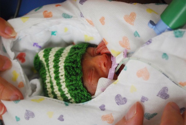 23 weeks, in hospital, Just need a hand to hold