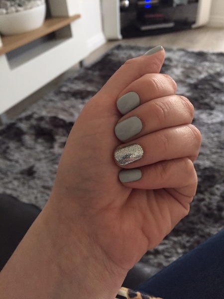 manicure booked......