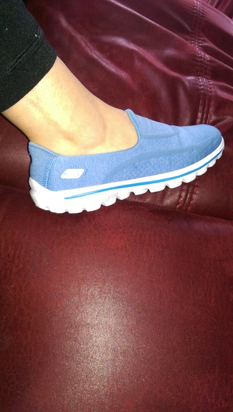 cute flat walking shoes