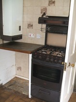 Painting laminate kitchen units... And can I do anything with this worktop?
