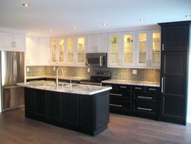 Which kitchen? Please vote!