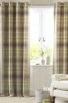 Which curtains do you prefer?