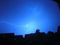 The low down on the hot weather.