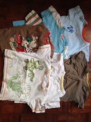 CHILDRENS CLOTHES/SHOES BANK thread