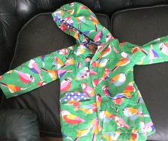 CHILDRENS CLOTHES/SHOES BANK thread