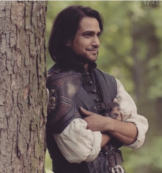 Swagger Inn Thread 108: Swords at the ready? Musketeering a go-go.