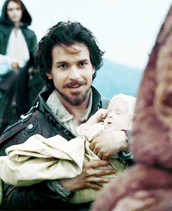 Swagger Inn Thread 107 : Wenches All on a Summer Holiday