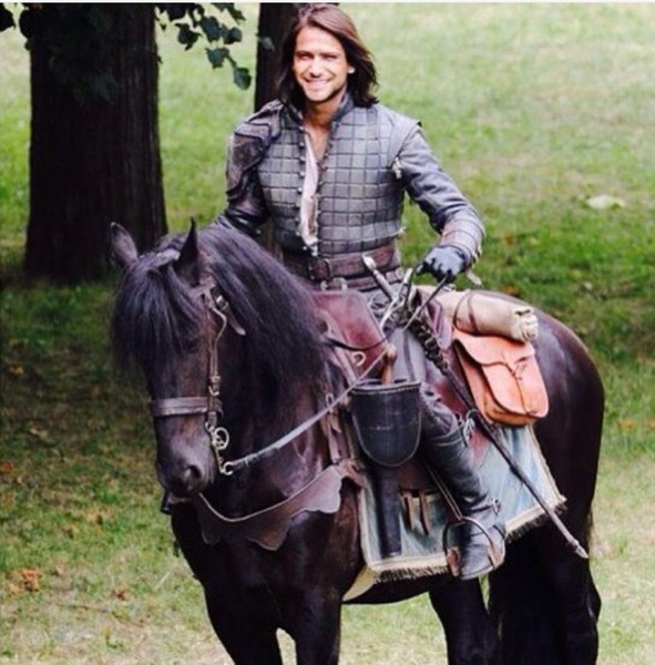 Swagger Inn Thread 106 : Roll Up, Roll Up, Get Yer Freshly-Picked HBFs Here!