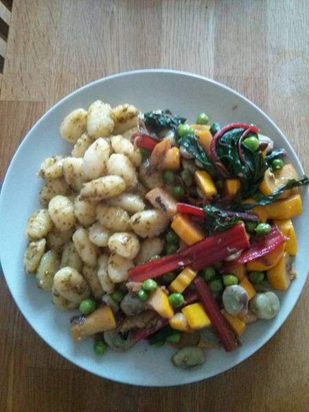 Allotment /Veg patch  thread 4 "Lettuce and Peppers and Pears OH MY!"