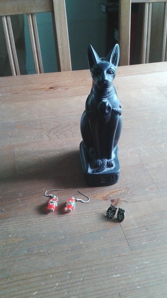 Swagger Inn Thread 106 : Roll Up, Roll Up, Get Yer Freshly-Picked HBFs Here!