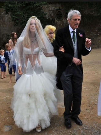 So, we're getting married, best ways to irritate all our guests here please