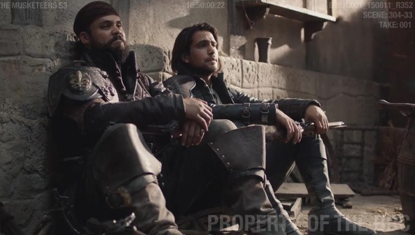 Swagger Inn Thread 107 : Wenches All on a Summer Holiday