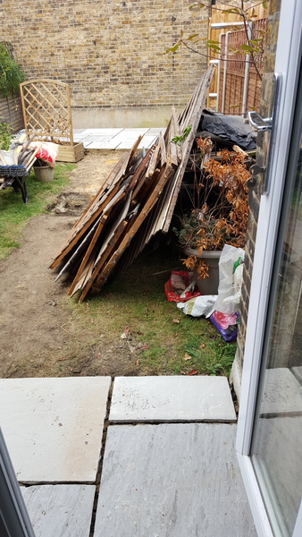 Strange paving! Does this look wrong?