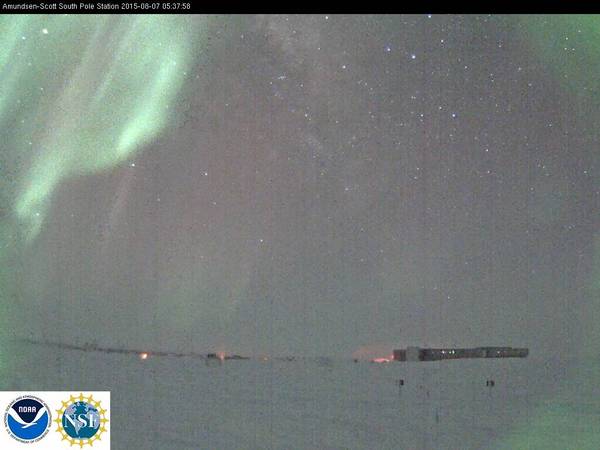 Armchair aurora watching