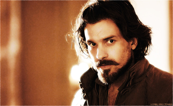 Swagger Inn Thread 107 : Wenches All on a Summer Holiday