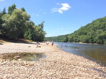 river beach on dordogne?