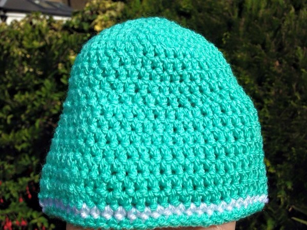 Woolly Hugs. Supporting refugees, lovely crafters and donors, fabulous Mumsnetters we need your help.