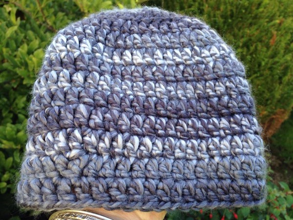 Woolly Hugs. Supporting refugees, lovely crafters and donors, fabulous Mumsnetters we need your help.