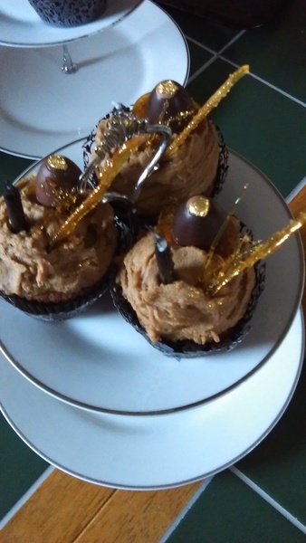 The Brave Babes Battle Bus - Waving Goodbye To Summer Nights, Sipping Mocktails.