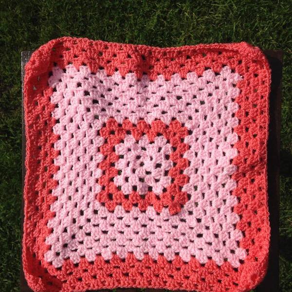 Woolly Hugs. Supporting refugees, lovely crafters and donors, fabulous Mumsnetters we need your help.