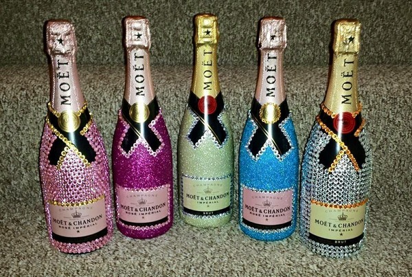 To wonder what's with all the glittery shite in Facebook selling groups?