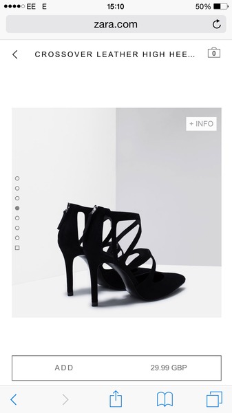 What shoes with this dress?