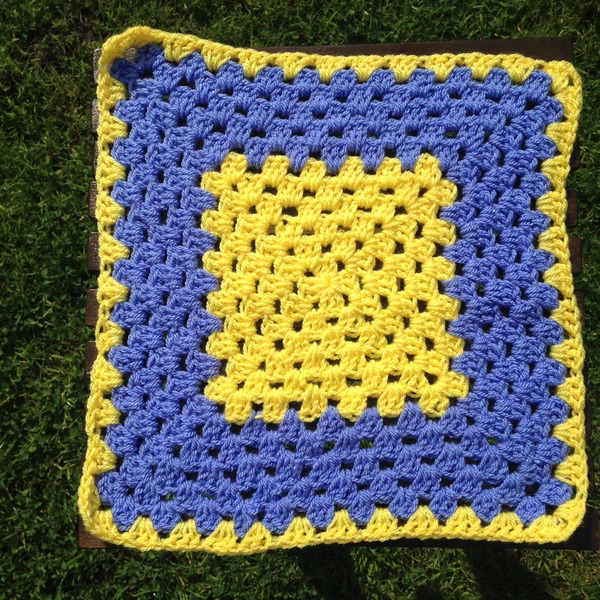 Woolly Hugs. Supporting refugees, lovely crafters and donors, fabulous Mumsnetters we need your help.