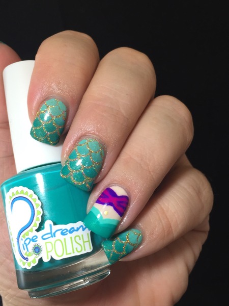 Do you think nail varnish colour says something about you?
