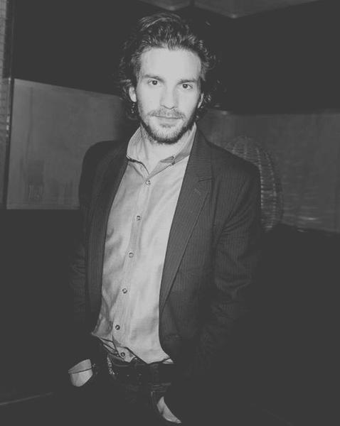 Swagger Inn Thread 111. Yes, that's 110, 000 posts & *still* trending.