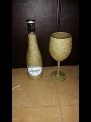 To wonder what's with all the glittery shite in Facebook selling groups?