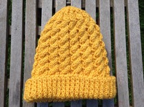 Woolly Hugs. Supporting refugees, lovely crafters and donors, fabulous Mumsnetters we need your help.