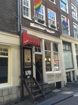 Two days in Amsterdam - what to see and do.  Advice please.