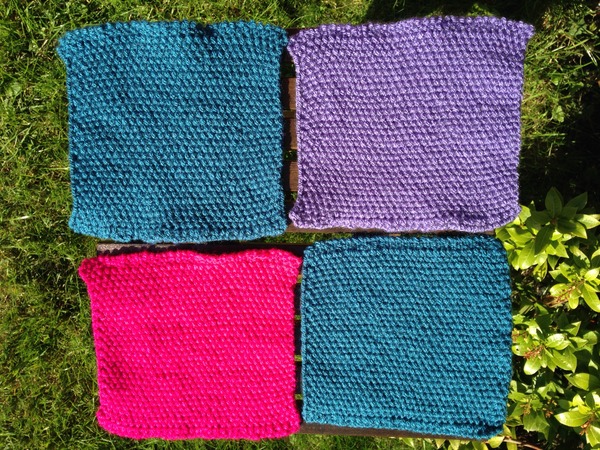 Woolly Hugs. Supporting refugees, lovely crafters and donors, fabulous Mumsnetters we need your help.