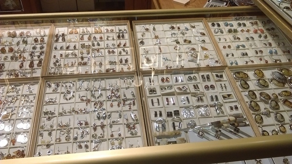 The Brave Babes Battle Bus - Waving Goodbye To Summer Nights, Sipping Mocktails.