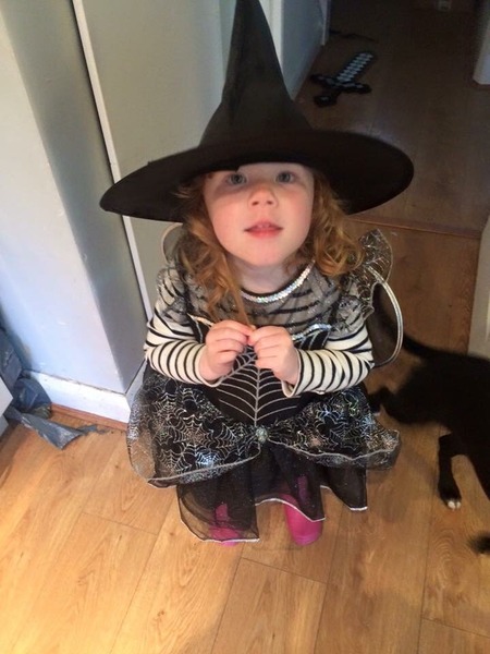 Share pictures of your witches and wizards from this Halloween to win Worst Witch goodies, Halloween choices and £50 Amazon vouchers.