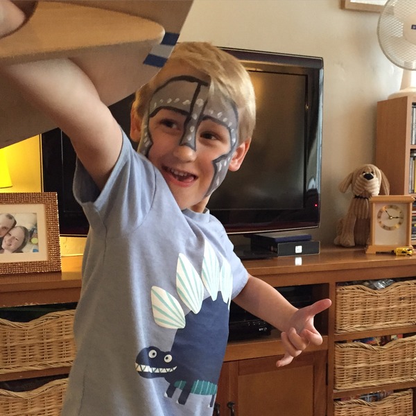 See what Mumsnetters think of Snazaroo facepaint - £300 voucher prize draw for feedback! NOW CLOSED