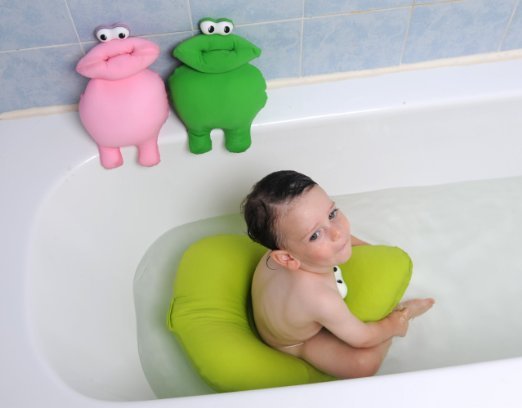 2 year old fear of bath?