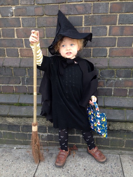 Share pictures of your witches and wizards from this Halloween to win Worst Witch goodies, Halloween choices and £50 Amazon vouchers.