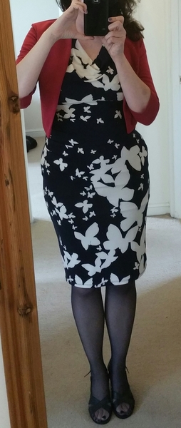 Wear what with this dress to wedding?