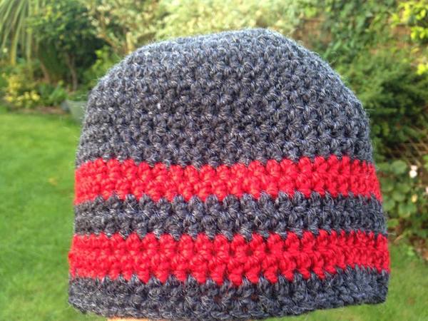 Woolly Hugs. Supporting refugees, lovely crafters and donors, fabulous Mumsnetters we need your help.