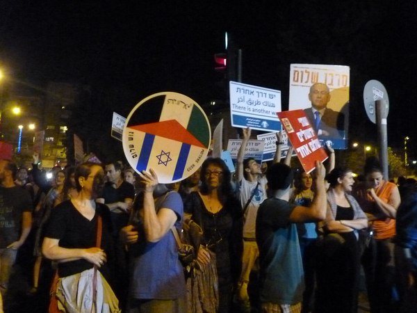 To feel it is high time that Israel/Palestinian issue got resolved?