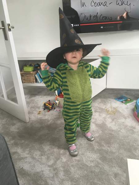 Share pictures of your witches and wizards from this Halloween to win Worst Witch goodies, Halloween choices and £50 Amazon vouchers.