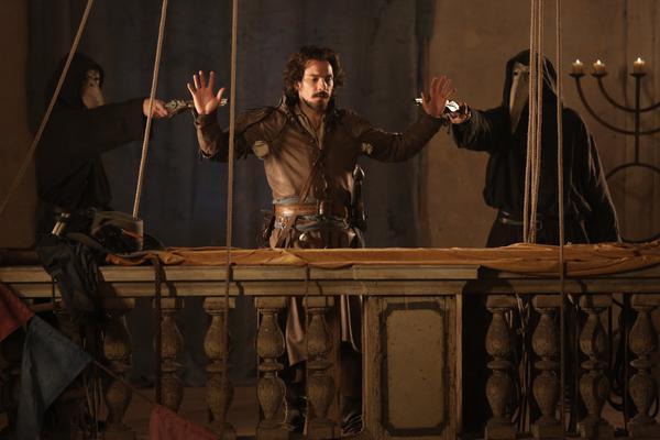 Swagger Inn Thread 114: Grab a cake off the trolley and the musketeer of your fancy <nto>