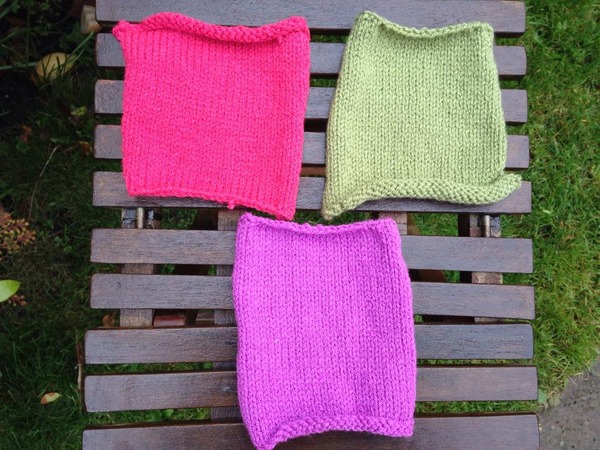 Woolly Hugs. Supporting refugees, lovely crafters and donors, fabulous Mumsnetters we need your help.