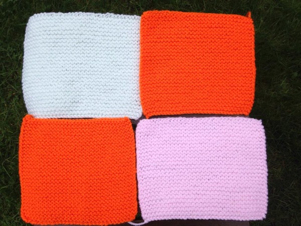 Woolly Hugs. Supporting refugees, lovely crafters and donors, fabulous Mumsnetters we need your help.