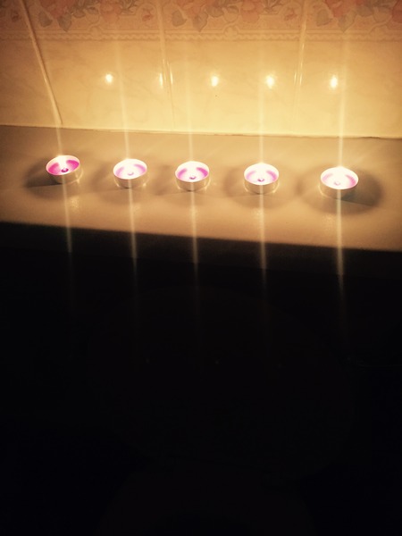 AIBU wave of light for baby loss.