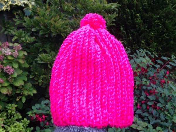 Woolly Hugs. Supporting refugees, lovely crafters and donors, fabulous Mumsnetters we need your help.