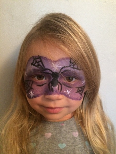 See what Mumsnetters think of Snazaroo facepaint - £300 voucher prize draw for feedback! NOW CLOSED