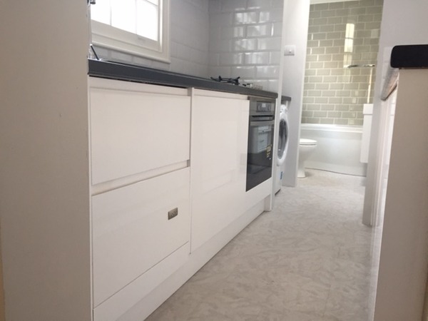 Can we fit 3 appliances & kitchen sink in 198cms?
